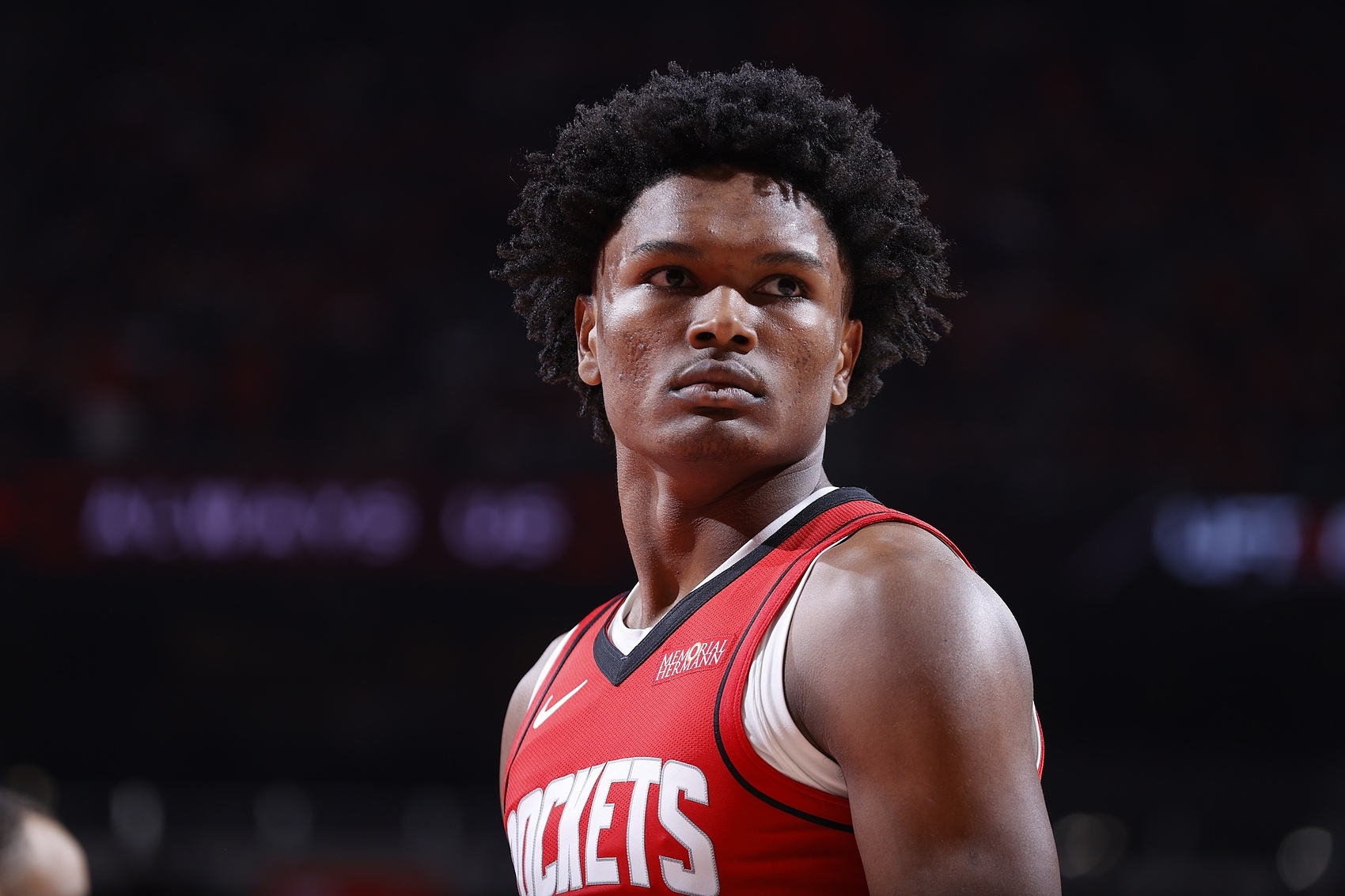 开元棋牌-阿门：杜兰特是史上最强得分手之一 他会让我打得更轻松